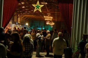 WI-Wedding-Reception-Rustic-SunflowerHill-Country-Farm-Chic